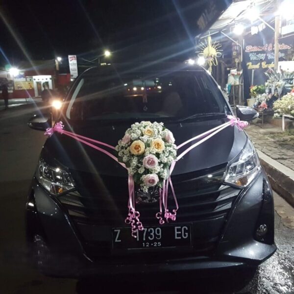 Bunga Dekorasi Mobil