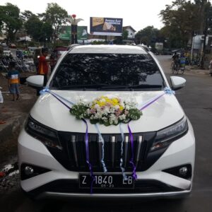 Bunga Dekorasi Mobil